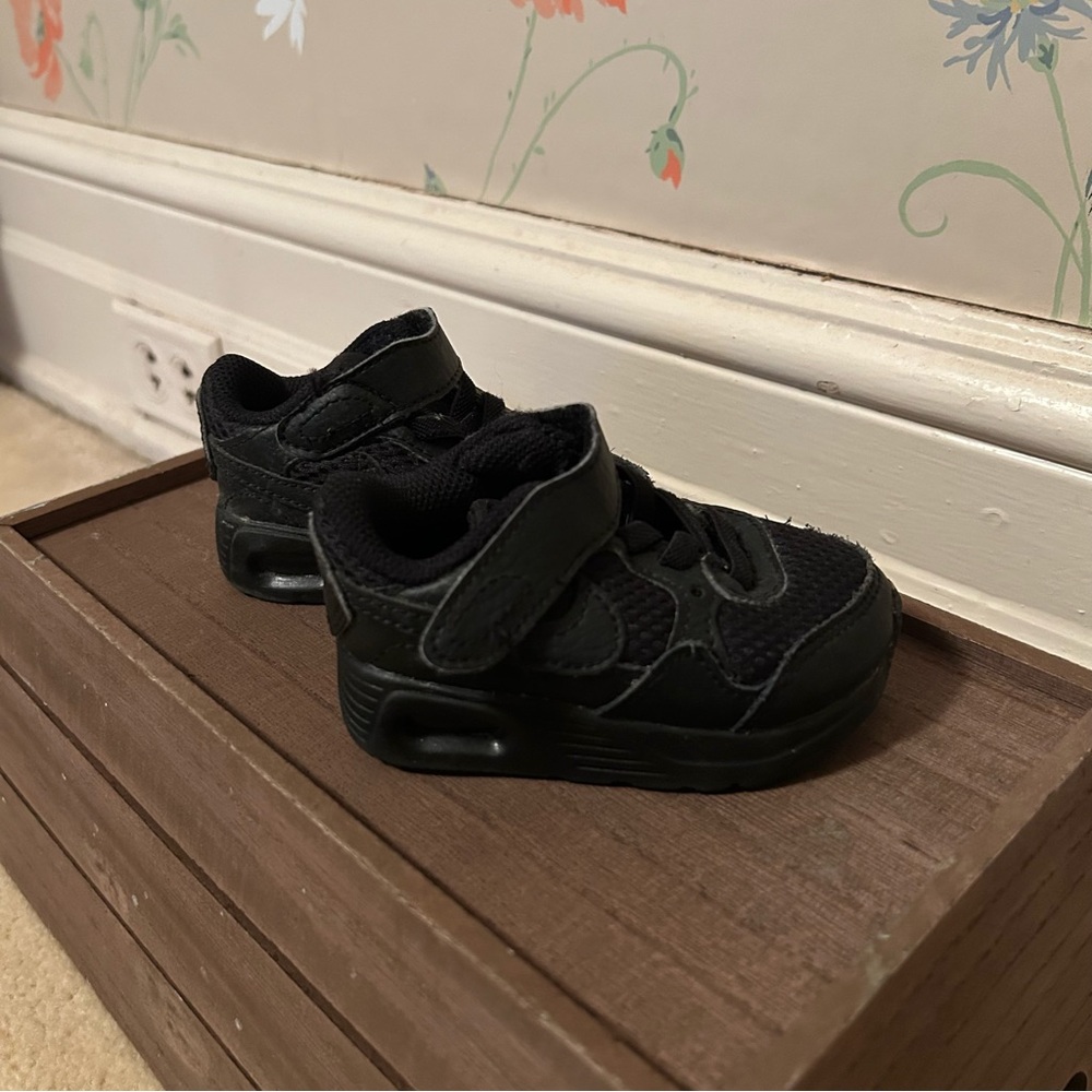 Nike Toddler 3C Black Sneakers